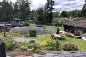Holiday home with pool, barbecue & garden - Image 2