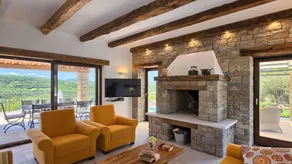 Flat with private pool, barbecue & terrace | Lake view - Image 4