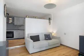 Apartment 'Coin Vert' with Mountain View, Shared Garden and Wi-Fi - Image 5