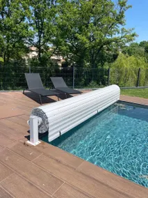 Fully equipped pleasant villa with pool, terrace & barbecue | Pool view - Image 3