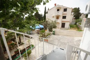 Apartment with barbeque & terrace - Image 4
