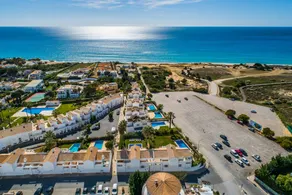 Fully equipped villa with private pool, garden & barbecue | Beach nearby - Image 2