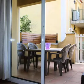 Maison de vacances avec terrasse - Image 2