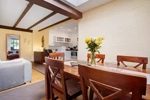 Charming holiday apartment with terrace, barbeque & garden | Garden view | Dogs allowed - Image 3