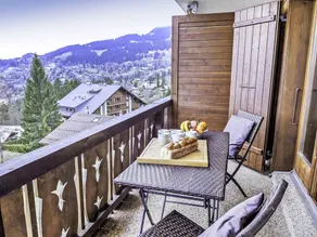 Holiday apartment with sauna & hot tub | Mountain view - Image 3