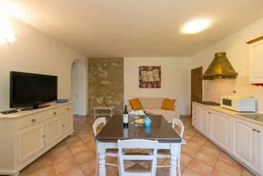 Ferienhaus mit Pool, Garten und Grill | Gartenblick - Image 4