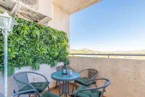 Apartment "Calpe Vacaciones" Close to the Beach with Shared Pool & Wi-Fi - Image 2
