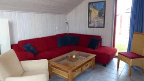 Holiday home with terrace, barbeque & garden - Image 5