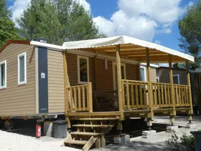 Mobile home with terrace - Image 4