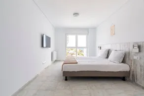 LUXURY APARTMENT, DISHWASHER AND SEA VIEW - Image 4