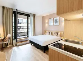 Wonderful studio | Next to Royal Palace of Brussels | Pets allowed - Image 3