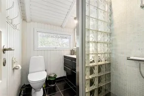 Holiday home with terrace & barbecue | Dogs allowed - Image 3