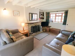 Child-friendly cottage with garden | Dogs allowed - Image 3
