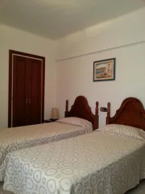 Room 'Habitación Doble -Dos Camas-' with Shared Pool, Shared Terrace and Wi-Fi - Image 2