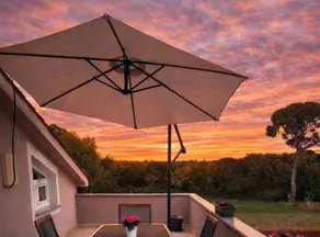 Apartamento vacacional con terraza | Vistas al agua - Image 2
