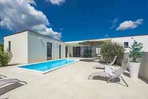 Villa Bella Bianca with Pool - Image 2