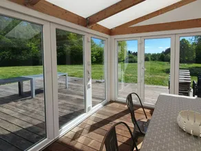 Child-friendly nice holiday home with barbeque & terrace - Image 4