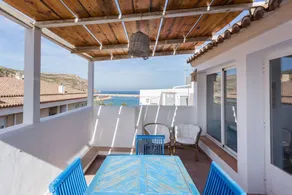 Charmante Wohnung mit Terrasse | Bergblick | Nah am Strand - Image 2