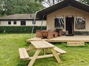 Nice Tent With Bathroom, Near a Recreation Area - Image 4