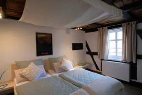 Apartment with terrace & garden | Garden view | Suitable for remote work - Image 2