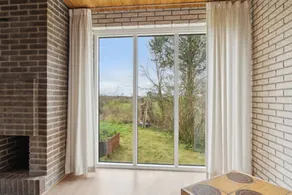 Children-friendly ample villa | Pets allowed - Image 4