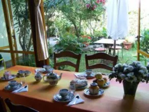 B&B Poeta - Image 1
