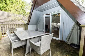 Child-friendly lovely cottage with garden & pool | Pets allowed - Image 2