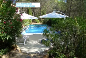 Family-oriented charming villa with garden, terrace & private pool | Panoramic view - Image 2