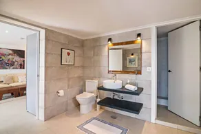 Fully equipped flat with pool, barbecue & garden | Garden view | Dogs allowed - Image 5