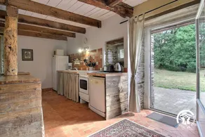 Gite with terrace, BBQ & garden - Image 4