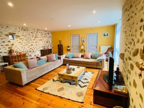 Cottage with garden & barbecue - Image 5