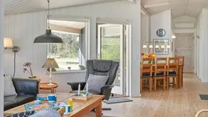 Holiday home with terrace & sauna - Image 5