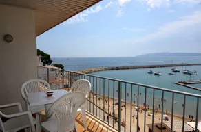 Appartement de vacances avec piscine et terrasse - Image 5