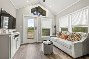 Heavenly Cabin Incredible for Groups Escapes in Texas - Image 2