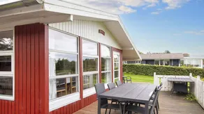 House with terrace - Image 2