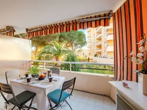 Agréable maison de vacances adaptée aux familles avec piscine et terrasse | Avec animaux admis - Image 2