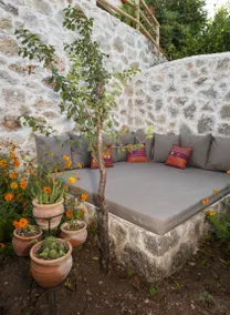 Dedicated room with garden, pool & terrace | Water view - Image 3