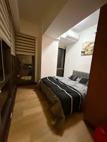 Merveilleuse chambre chez l'habitant conviviale et familiale avec piscine | Vue ville - Image 2