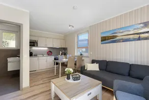Flat with garden, terrace & BBQ - Image 4