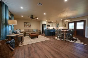 Gateway Gathering - House - Image 3