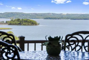 Condo | Lake view - Image 3