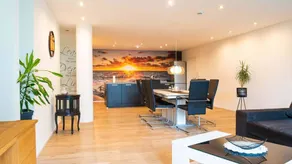 Holiday apartment with hot tub - Image 5