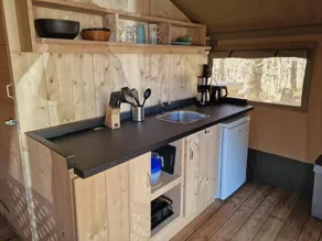 Charmante tente avec 2 chambres à coucher pour 4 personnes - Image 5