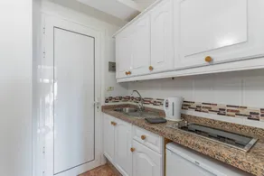 Studio 'Martin - 17' with Sea View, Balcony and Wi-Fi - Image 5