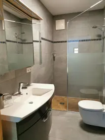 Holiday apartment with terrace & garden | Mountain view - Image 2