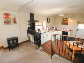 Cottage with garden - Image 4