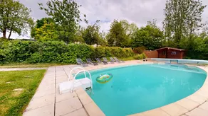 Gite with garden, private pool & terrace - Image 5