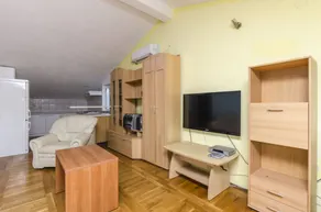 Holiday apartment with BBQ & terrace | Sea view | Close to the beach | Pets are welcome - Image 5