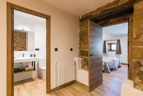 Apartment 'Las Casucas De Somavía 1' mit Bergblick, Gemeinschaftsterrasse und WLAN - Image 4