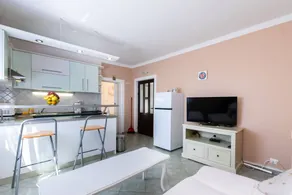 Agradable apartamento vacacional con terraza y barbacoa | Vistas al jardín | Se admiten mascotas - Image 3